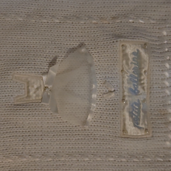 Sweater - Picture 2 of 2